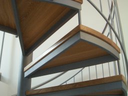Spindeltreppe innen-015